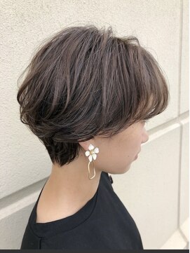 シャンプーボーイ ヒノ(SHAMPOO BOY Hino) 大人マッシュショート☆