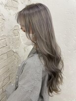 プライズ アイリス 池袋東口店(prize Iris)&nbsp;ホワイトグレー/20代30代/￥22330