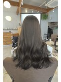 オリーブグレージュ
