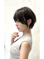 チリンバイロストシティー(Chillin by LOSTCITY) 似合わせショートボブ