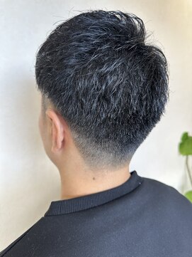 ディアー(Dear) アップバングツーブロショート