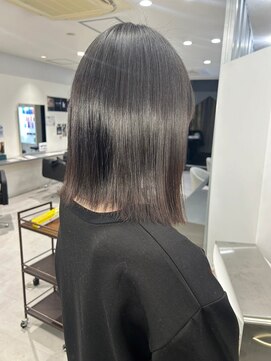 キング(K!ng) 縮毛矯正髪質改善ハイライトレイヤーカット枚方美容室エクステ