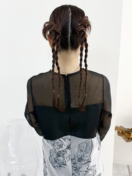 シアー(sheer) 《sheer/氏家》#ヘアアレンジ#ヘアセット#タイト#ツインアレンジ