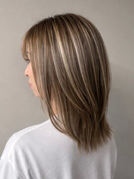 コタ 水戸(COHTA) レイヤーカットミルクティーベージュブリーチなしダブルカラー