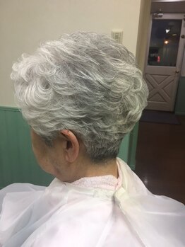 ヘアーアートフタバ(hair art Futaba)の写真/毎日のお手入れを楽にするカットパーマ！ボリュームを調整して髪をいたわる理想のスタイル