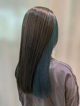 アルヴェラヘアエッセンス(ARVELA hair essence)&nbsp;【隠して楽しむ】ブルーインナーカラー
