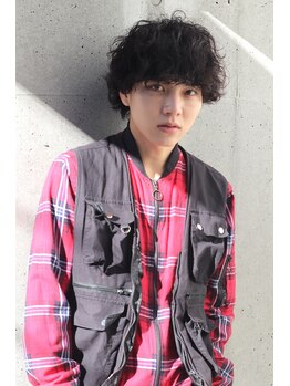 ブークル(boucle)の写真/今だけ限定！学生クーポン【カット＋パーマ￥7150】作りこまなくても形になるメンズパーマでお洒落にキマル!