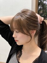 ナチュラル 東川口店(Natural)&nbsp;顔周りレイヤー×ミルクティーベージュの大人ポニー