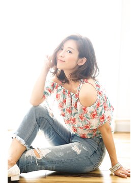 メルクマール(MERKMAL) くせ毛風大人セミディ