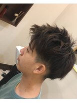 バーバー アカダマ&nbsp;ツーブロックバンクアップスタイル　スタイリスト中野