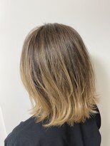 ロンド ストラーダ 心斎橋(Lond strada)&nbsp;【津賀　涼】ショートグレージュカラーボブウルフココアベージュ