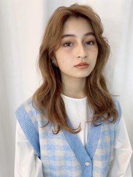 マグノリア オモテサンドウ(MAGNOLiA Omotesando) 顔周りのウェーブが決め手！ゆったりラフパーマ♪・・・担当KAYO
