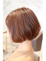 キャリ(CALI)&nbsp;首元を綺麗に見せるショートボブCALI・田町・三田・美容室・平林