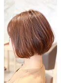 首元を綺麗に見せるショートボブCALI・田町・三田・美容室・平林