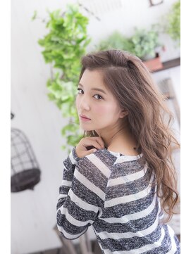 ミエル ヘア 新宿(miel hair) 〈mielhair新宿〉大人可愛いゆるふわロング