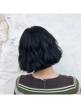 アルピナ 菅谷店(alpina) ネイビー×ボブスタイル