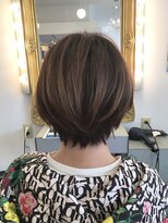 コワファースト 別府&nbsp;クセ毛をまとまるショートスタイル