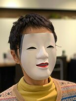 コマ(coma)&nbsp;【coma中野】ピンパーマで作るくせ毛風ミセスパーマスタイル