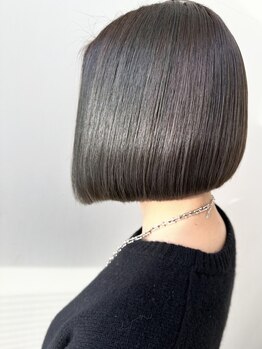 イニシエート 札内店(Initiate)の写真/ クセ/うねり/広がりが気になる方に!!ダメージを抑え、潤いたっぷりの自然なストレートヘアーが叶う♪