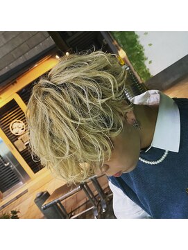 リップス 栄(LIPPS) ルーズカールハイトーンマッシュ