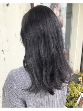 フィールリノ(FEEL lino) 濃いめグレージュ