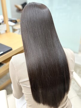 ソラ 広尾店(SORA) レイヤーカット/髪質改善ストレート/グレージュ