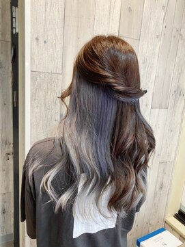 カルフール ロハス 草加東口店(Carrefour LOHAS) インナーカラー・ケアブリーチ・寒色系カラー・髪質改善・透明感