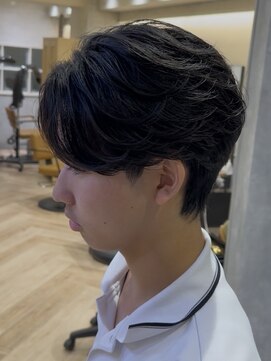 曲がる縮毛矯正専門店 バイ レイズ 名駅(曲がる縮毛矯正専門店 by RAYS) 曲がる縮毛矯正ニュアンスフェザーパーマセンターパート h