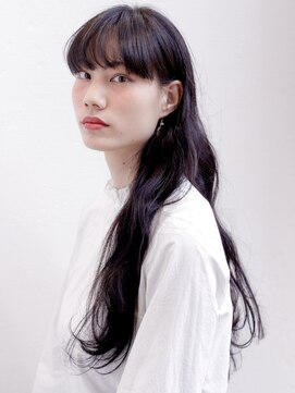 ビュートリアム 梅田(BEAUTRIUM) ワイドバングとロングウェーブヘア