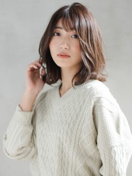 クィーンズガーデンバイケーツーギンザ(QUEEN’S GARDEN by K two GINZA) [K-two銀座]大人かわいいリラックスウェーブ/アッシュブラウン