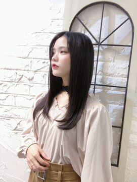 ウーロス(uros.) 暗髪☆愛されヘアー