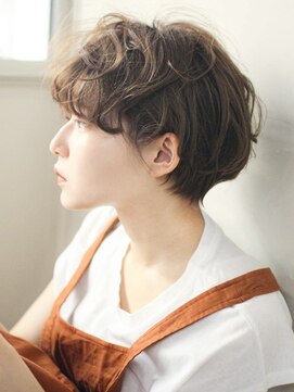 サーカス バイ ビュートリアム 青山(CIRCUS by BEAUTRIUM) フレンチウェーブマッシュショート/ショートカット/30代/40代