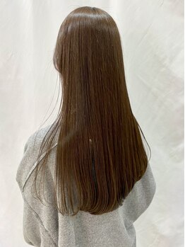 リリー(lily)の写真/【豊中駅1分☆】髪質改善に特化した縮毛矯正で、髪本来の美しさを引き出します♪