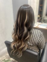 プリンプ(PRIMP)&nbsp;暗髪×ハイトーンmix