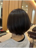 ショートボブ