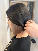 インナーカラーベージュ×グレージュ*大人かわいい前下がりボブ