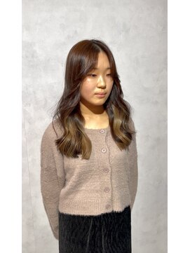 アッシュ 浜田山店(Ash) 人気のレイヤースタイル！顔周りレイヤー