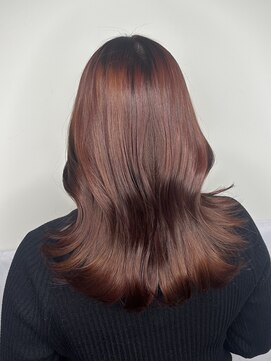 エニー 栄(Any) 深みレッド