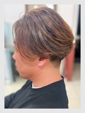 クリアオム 春日部(CLEAR homme) メンズ 爽やかツーブロックショート センターパート