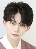 韓国ヘアカルマパーマコンマバングセンターパート黒髪ウルフ