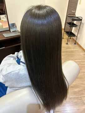 クラーロ アマンテ(Claro amante) 極上の艶めき、美髪ロングストレート