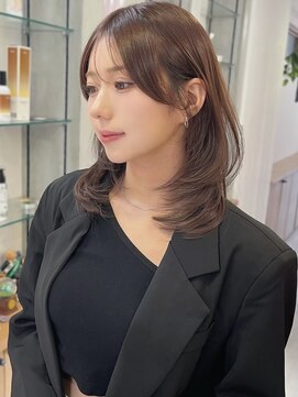 リンダ(LYNDA) 20代30代40代小顔レイヤーカット前髪イメチェン美髪うる艶仙台