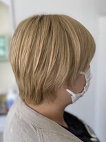 ヘアメイクアクト 都賀店&nbsp;バックの丸みをつけるカットで女性らしさカット