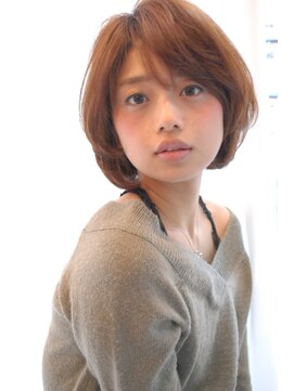 レウナ 外苑前(Reuna) お手入れも簡単！大人可愛く決まるひし形ボブ