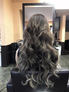ヒスヘアー クリエイティブスペース(hys hair creative space by lauto) バレイヤージュ風グラデーションエクステ(グレージュ)