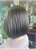 春に人気!イルミナ・カーキカラーボブスタイル!