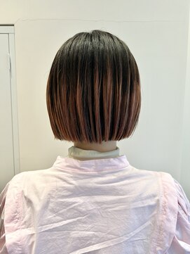 タミー 武蔵小杉(TAMMY) コーラルピンク　グラデーション　ボブ