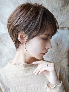 カライング(ing) 30代40代50代◎大人ナチュラルレイヤーショートボブ