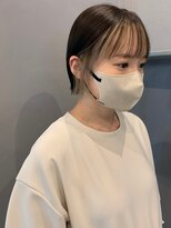 ラキ(laki) フェイスフレーミングホワイトベージュ×小顔ショート