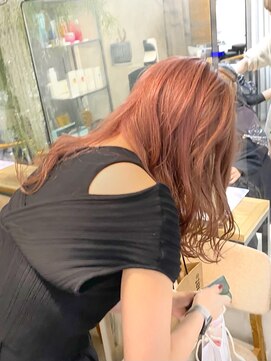 ロマリア(Lomalia) 【Lomalia表参道 / mako】ピンクベージュ/デザインカラー